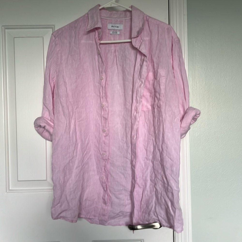 Linen Button-Down. No Stains.